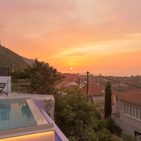 Semesterbostad Dimitris - The House & The