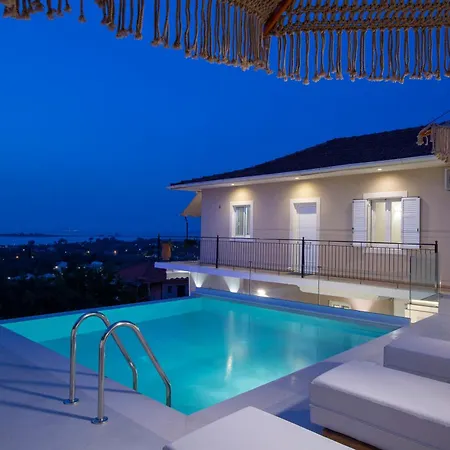 Dimitris - The House & The Vakantiehuis