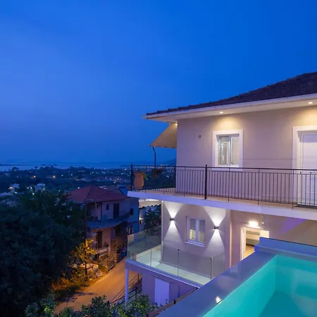 Vakantiehuis Dimitris - The House & The *
