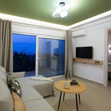 Dimitris - The House & The Vakantiehuis