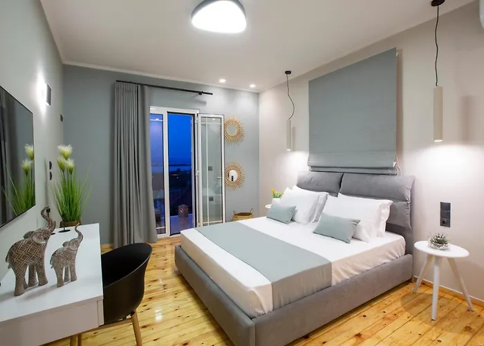 Hébergement de vacances Dimitris - The House & The *