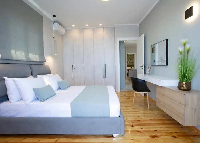 Dimitris - The House & The Hébergement de vacances