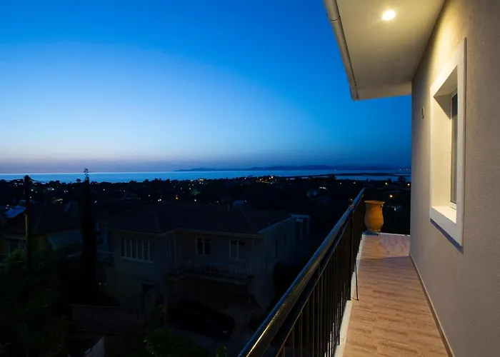 Dimitris - The House & The *