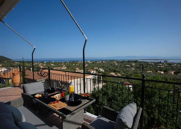 Hébergement de vacances Dimitris - The House & The *