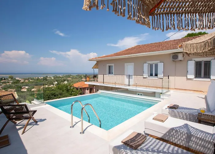 Dimitris - The House & The Hébergement de vacances