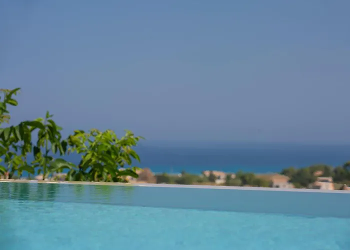 Dimitris - The House & The Hébergement de vacances Frínion