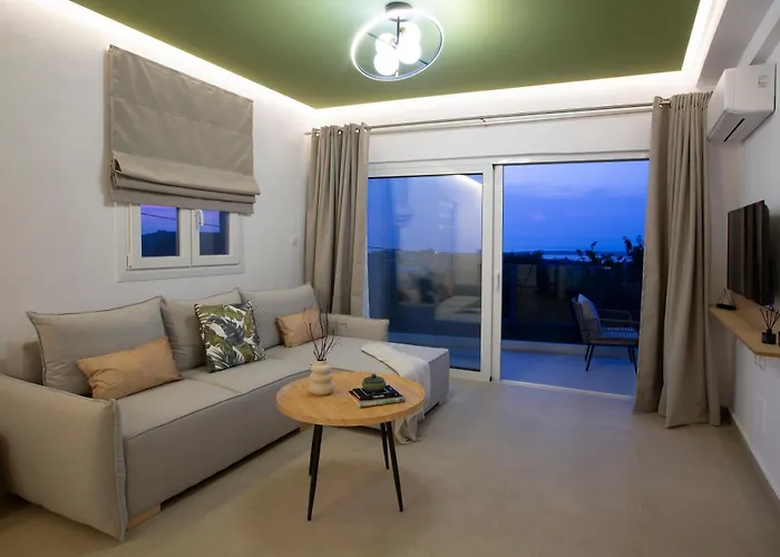 Dimitris - The House & The