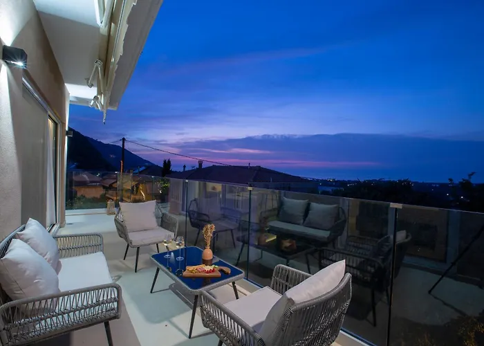 Hébergement de vacances Dimitris - The House & The Frínion