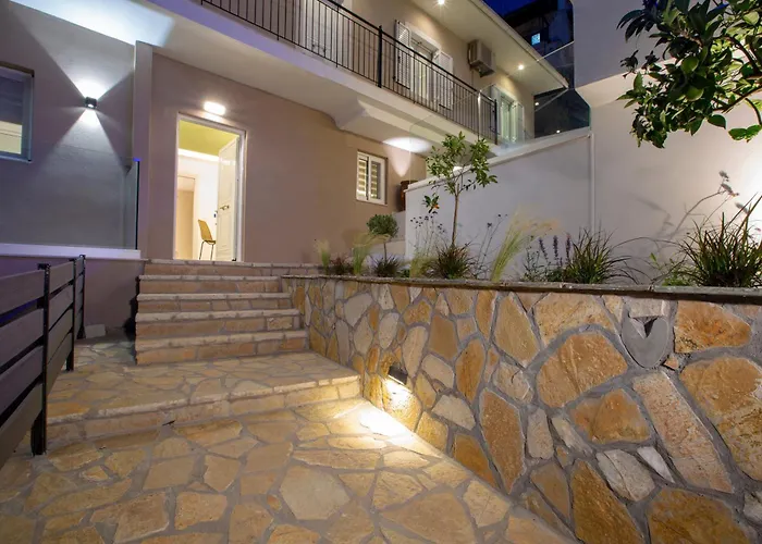 Hébergement de vacances Dimitris - The House & The Frínion